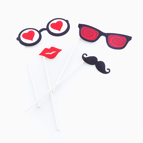 Acessórios Românticos para Fotos Divertidas Romantic Items (Pack de 5) - Image 2