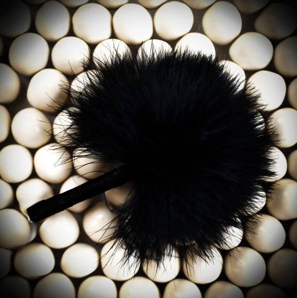 LES PETITS BONBONS TICKLE ME TICKLER. - Image 2